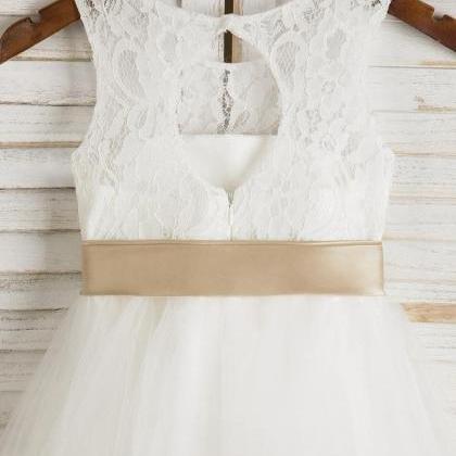 Ivory A-line Scoop Tea-length Lace/satin/tulle..