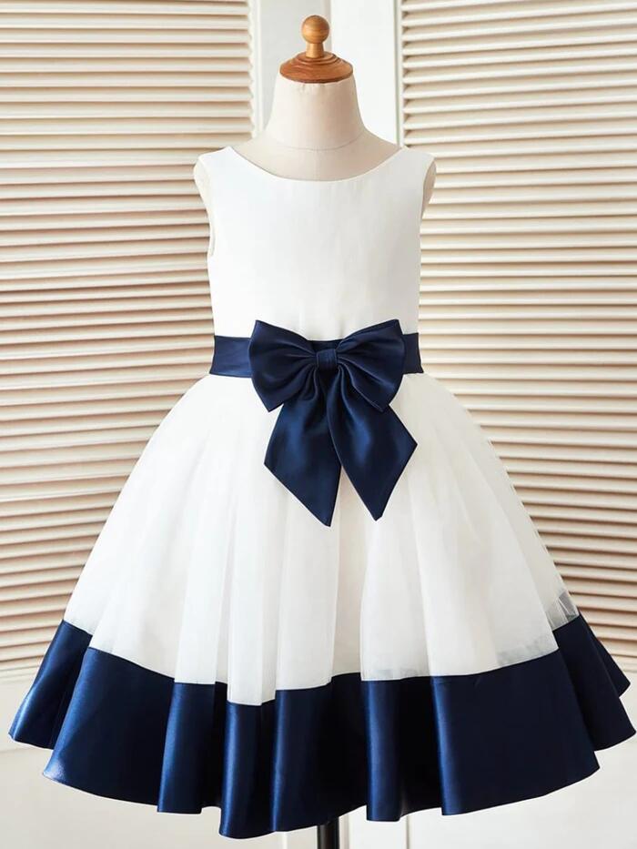 Tulle Knee-length Flower Girl Dress