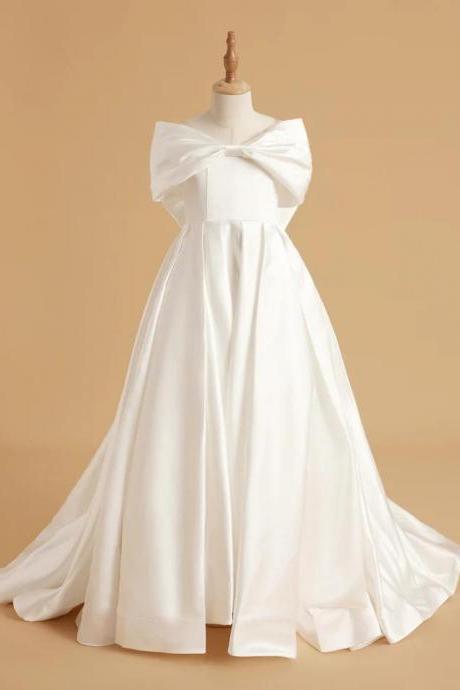 Elegant Ivory Satin Princess Ball Gown With Sweep Train And Bow For Flower Girls