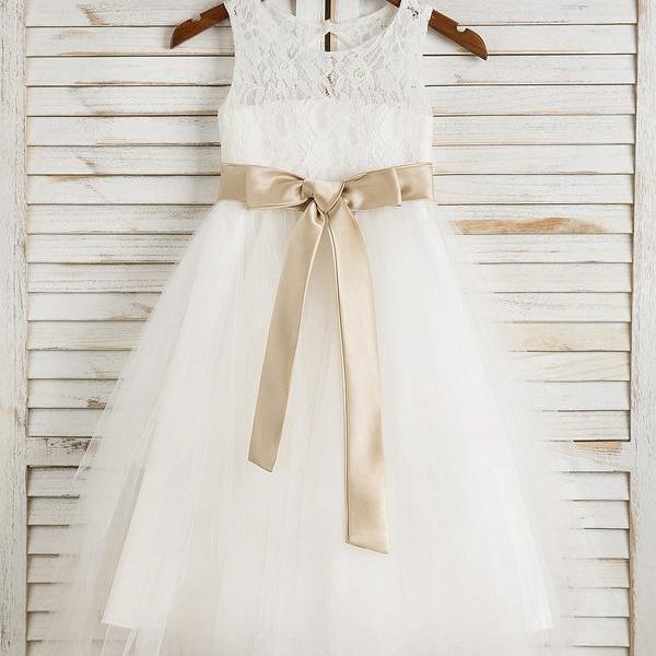 Ivory A-line Scoop Tea-Length Lace/Satin/Tulle Flower Girl Dress