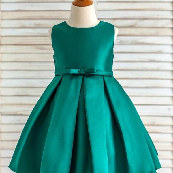 A-line Satin Knee-length Green Flower Girl Dress 